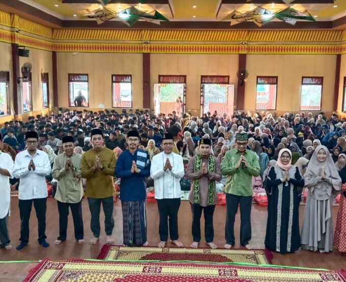 MTsN Singkawang Tutup Rangkaian Ramadan melalui Kegiatan “Iftar Vibes” Perkuat Iman, Akhlak, dan Kepedulian Sosial 🌙✨
